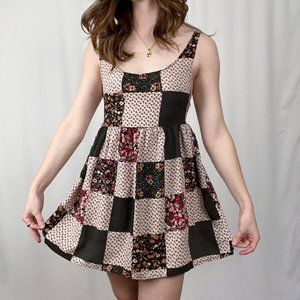 Vintage House of Virtue Quilted Patchwork Floral Print Pleated Mini Summer Dress